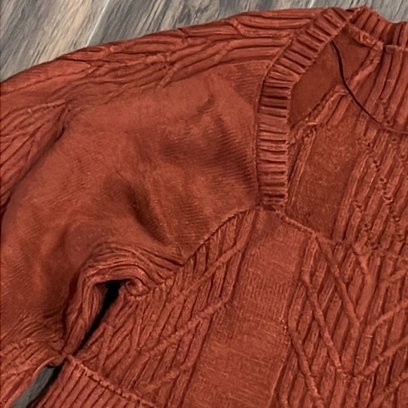 Free people sweater dress with cut out - Picture 10 of 15